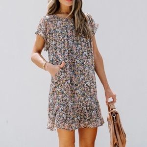 Vici Story Of My Life Pocketed Floral Dress